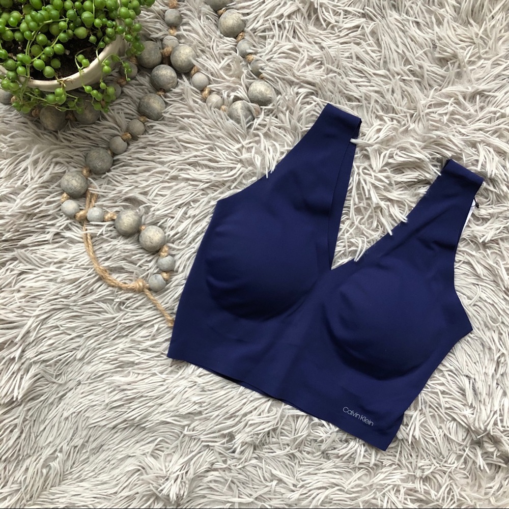 Calvin Klein Seamless Deep V Bralette